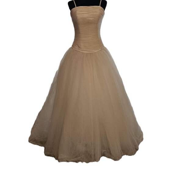 Da Vinci Dresses & Skirts - DaVinci Wedding Dress-Ivory Size 10
